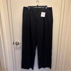 AE77 Women's Wide Leg Black Dress pants Size 14- NWT